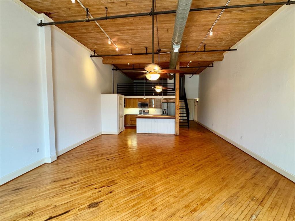 Commerce Street Lofts - Residential
