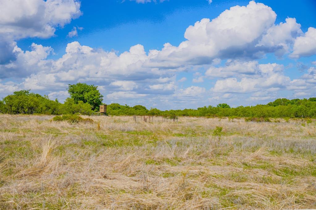 Jacksboro - Land