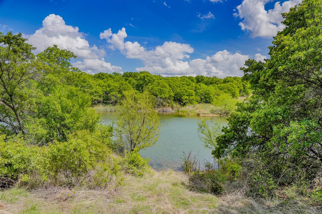 Jacksboro - Land