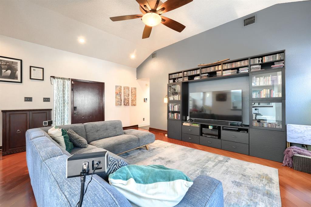Trail Valley 02 Rep - Residential