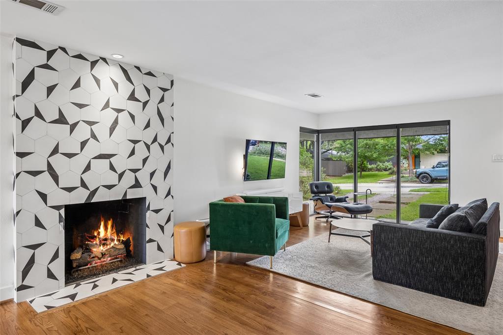 J C Calabria - Residential