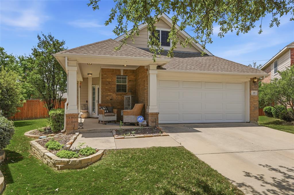Completely renovated single-story home in Lantana's sought-after Magnolia Addition, situated on one of the
subdivision's largest corner lots. This 3-bedroom, 2-bathroom residence offers a move-in-ready living with real
hardwood floors throughout, brand-new carpet in all bedrooms, solar screens, and a radiant barrier attic system for
year-round energy efficiency. The chef's kitchen is outfitted with a 60-inch Viking double oven, Miele steam oven,
A luxury appliance package featuring a Miele integrated coffee system, warming drawer, and Fisher & Paykel drawer dishwasher.
rarely found at this price point. Zoned to Denton ISD. Residents of Lantana's master-planned community enjoy HOA-
included front yard maintenance, security monitoring, five resort-style pools, and a private 18-hole championship golf club,
fitness center, and over 300 acres of dedicated hike-and-bike trails. Minutes from Highland Village and Flower Mound
shopping and dining. Homes with this footprint, these finishes, and this much outdoor space in Lantana don't stay
available, and once you walk through, you'll understand why.