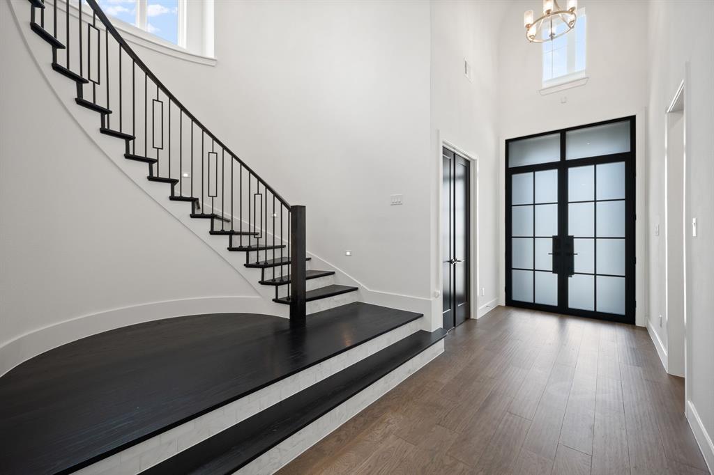 Mustang Lakes Ph Five - Residential
