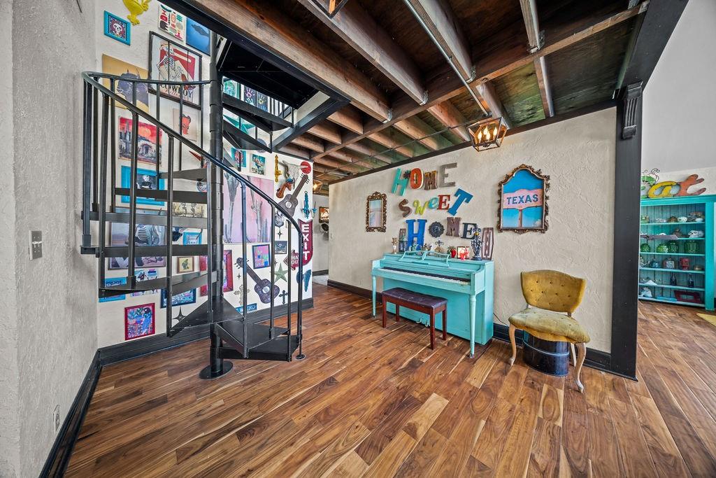McKnight - Residential