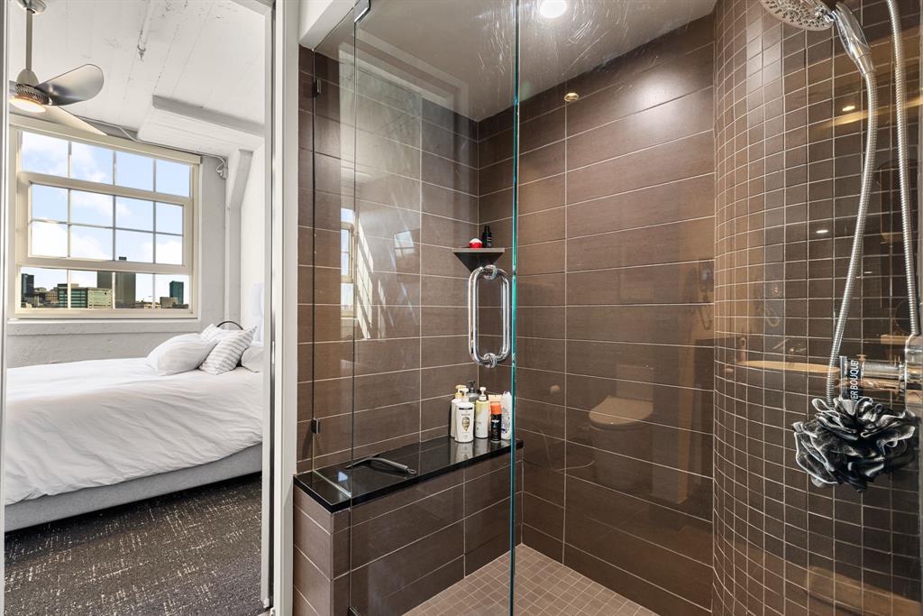 One Montgomery Plaza Residence Condo - Residential