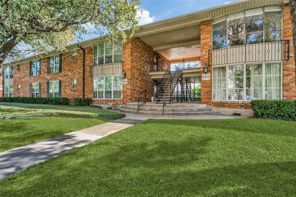 WELCOME TO A FINE SANCTUARY.... BEHIND THE PINK WALL IN THE PRESTON HOLLOW ZIP CODE. A SPARKLING CRISPLY UPDATED FRESHLY REPAINTED FIRST FLOOR 2-BEDROOM 2 BATH CONDOMINIUM NESTLED IN AN INTIMATE 12 CONDO COMMUNITY NEAR  NEAR NORTHPARK CTR & PRESTON CTR..WOOD FLOORS THROUGHOUT.. PLUS FINELY UPDATED KITCHEN, & LAUNDRY. SO...... THE KITCHEN IS OPEN WITH NO MORE THAN 3 FT FROM 1 STAINLESS STEEL APPLIANCE, TO ANOTHER: FRENCH DOOR FRIDGE W WATER FILTRATION, MICRO,DISHWASHER, UNDER MOUNT DOUBLE BOWL SINK. THEN BLACK CLEAR-TOP ELECTRIC RANGE!! ALL TIED TOGETHER BY GRANITE COUNTER, BAR AND TUMBLED MARBLE BACK SPLASH. THE HOUSE GLOWS WITH FINE,WHITE INTERIORS. FULLY FUNCTIONAL FULL SIZED SIDE BY SIDE WHITE MATCHING LAUNDRY WASHER & DRYER. SHOCK AND AWE!! THIS FIRST FLOOR CONDO HOME HAS IT'S OWN FENCED, GATED BACKYARD; FINE FOR KINDER & CANINE AND ASSIGNED COVERED PARKING PAD!! A VERY FUN ACTIVE SWIM POOL CARPORT SPACE 23 IS PART OF THE SALE.NO 24 is for lease for $20 monthly by the H O A.