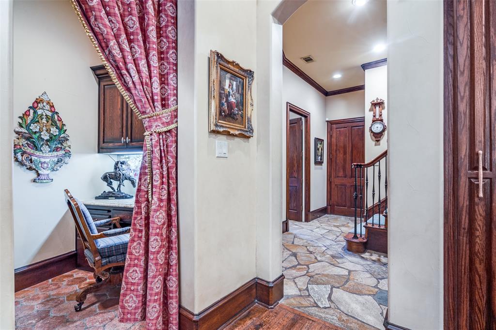 Glen Abbey - Residential