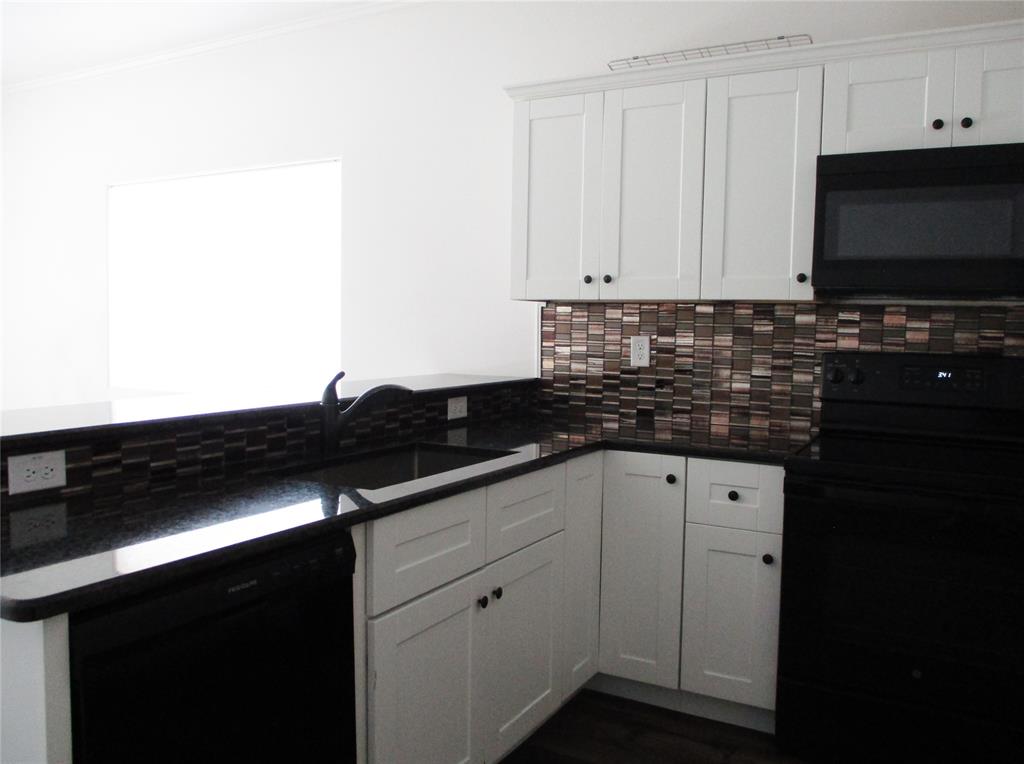 INGLISH ADDN - Residential Lease