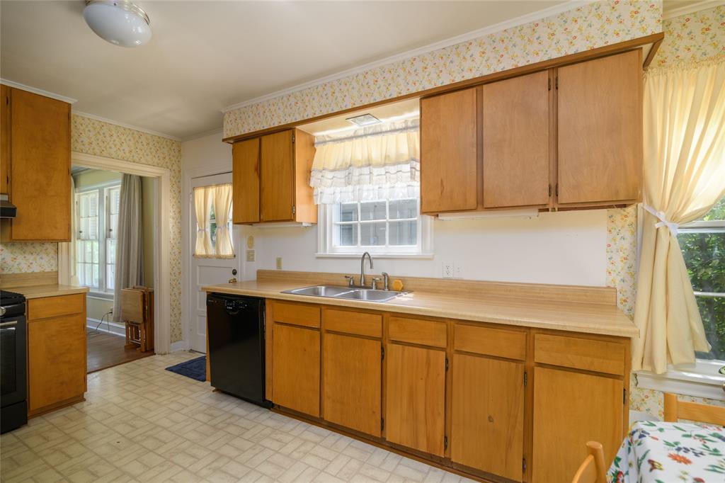 Broadmoor Sub - Residential
