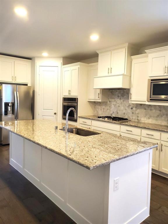 The Reserve on Parker - Residential Lease