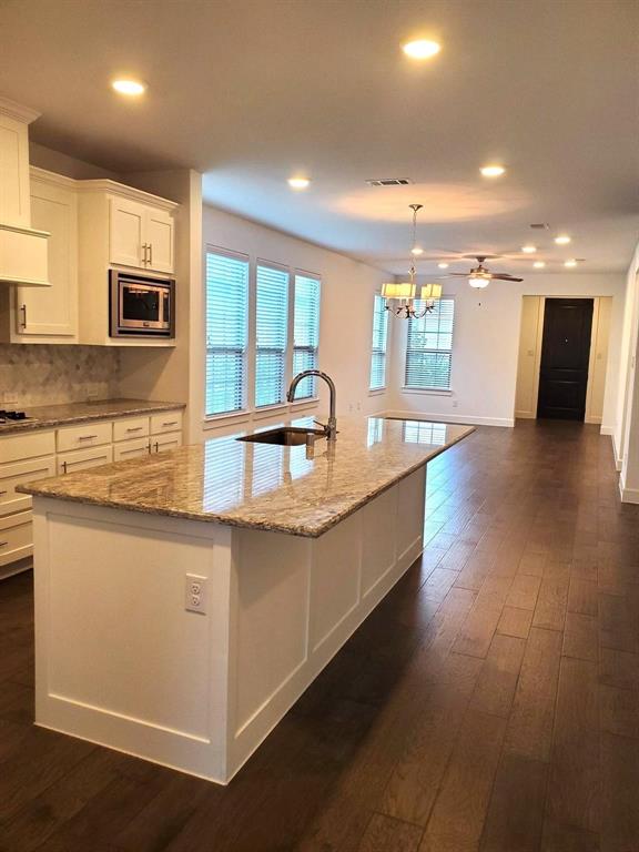The Reserve on Parker - Residential Lease