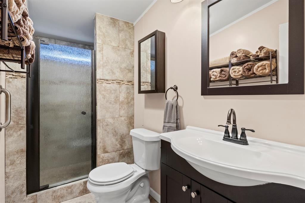 Thunderbird Point - Residential