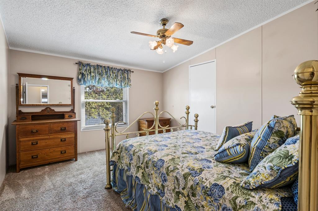 Thunderbird Point - Residential