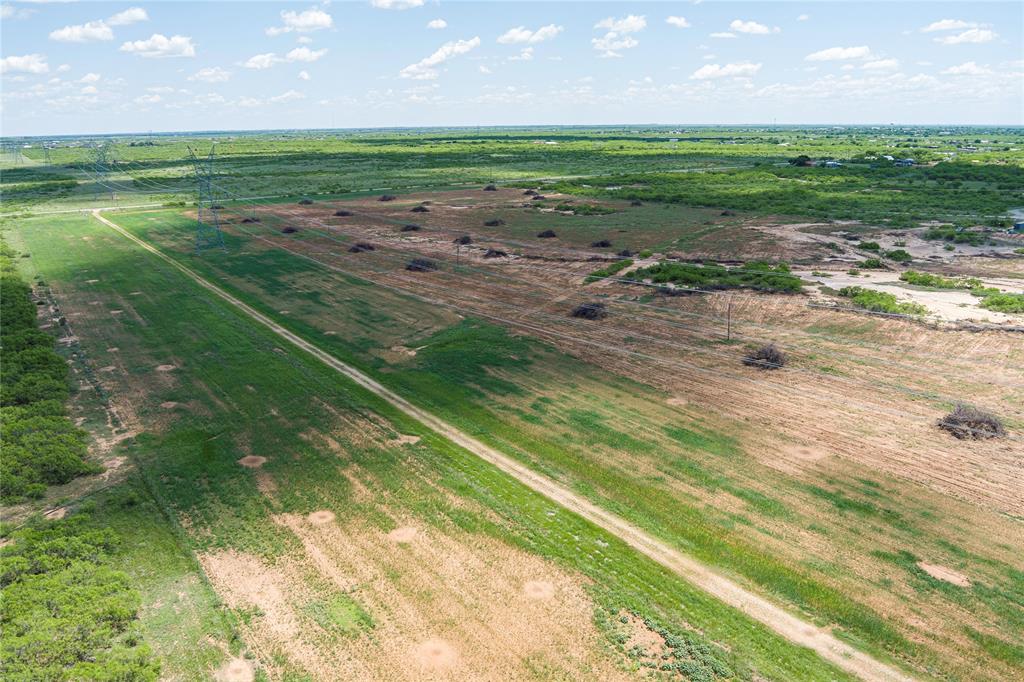Wichita Val Farm La - Land