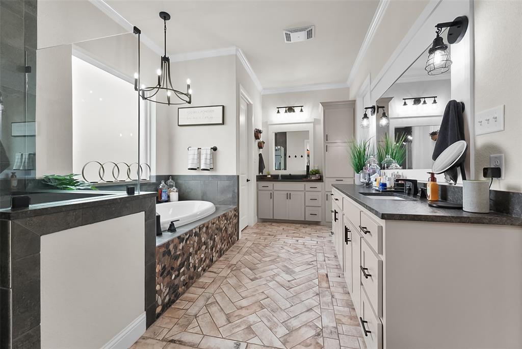Las Palomas Estates - Residential