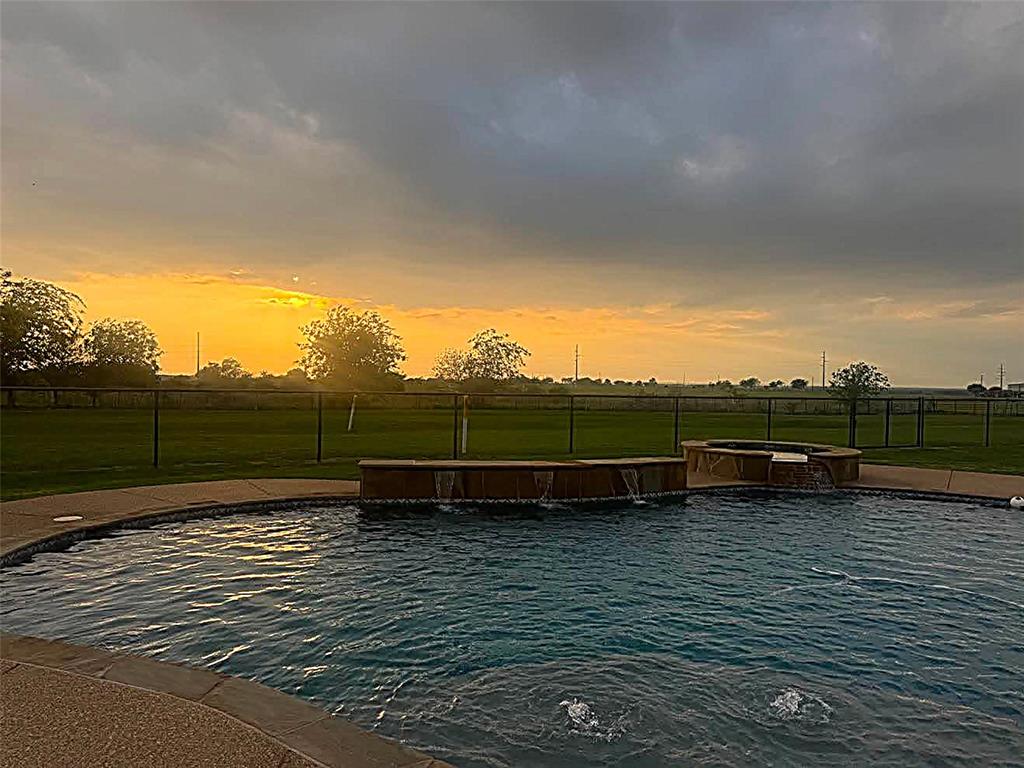 Las Palomas Estates - Residential
