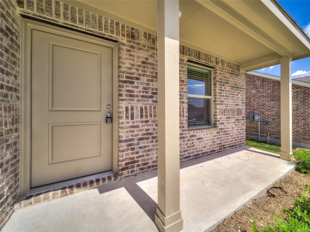 Say goodbye to overpriced apartments and embrace the charm of this newly built, lavish rental home. This beautifully appointed home is perfect for families or professionals who want to live in a luxurious and convenient location. The home features four bedrooms, two bathrooms, and 1490 square feet of living space. The backyard is large and private, perfect for entertaining guests or relaxing on a hot summer day. The living rooms are spacious and bright, with plenty of natural light. The home also has a two-car garage and is pet-friendly.
The home is located in Sendera Ranch, a highly sought-after neighborhood in Fort Worth and is home to excellent schools, parks, and shopping. The neighborhood is also close to major highways, making it easy to get around.

All utilities are tenant responsibility.
Appliances such as Refrigerator will be provided, if tenant requires it.