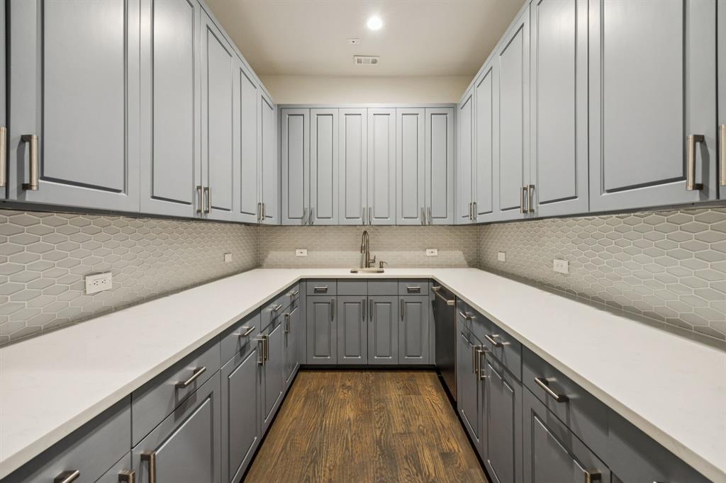 Williamsburg - Residential