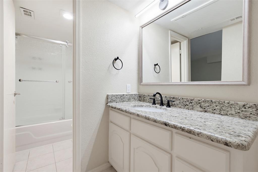 Hollows North Condo - Residential