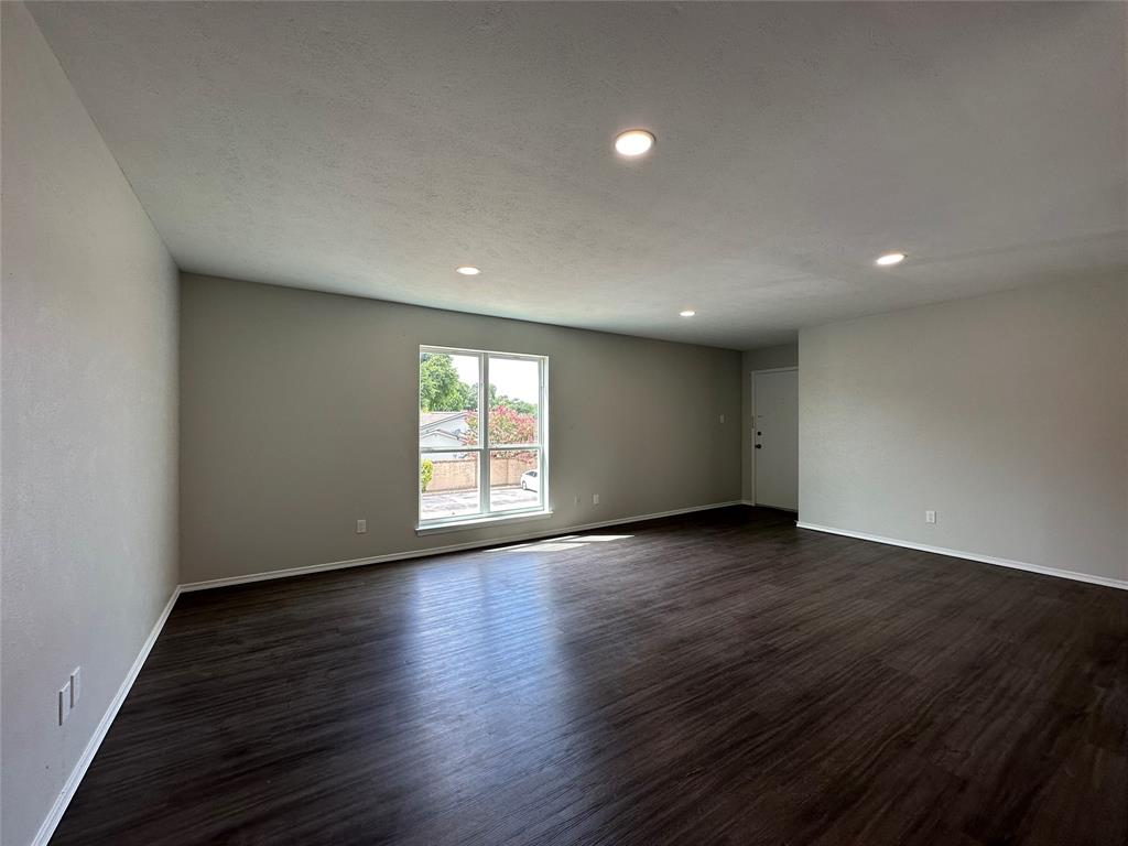 Ridglea Estate Condo - Residential