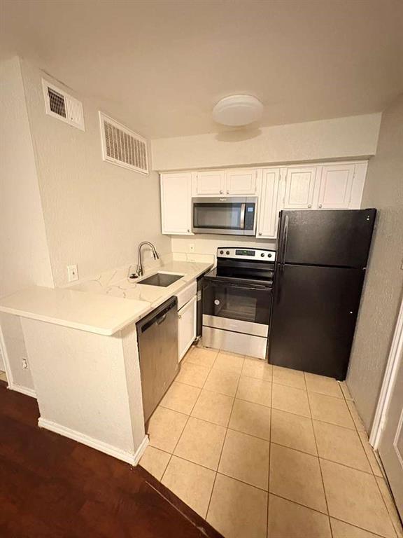 Richland Trace Condos - Residential