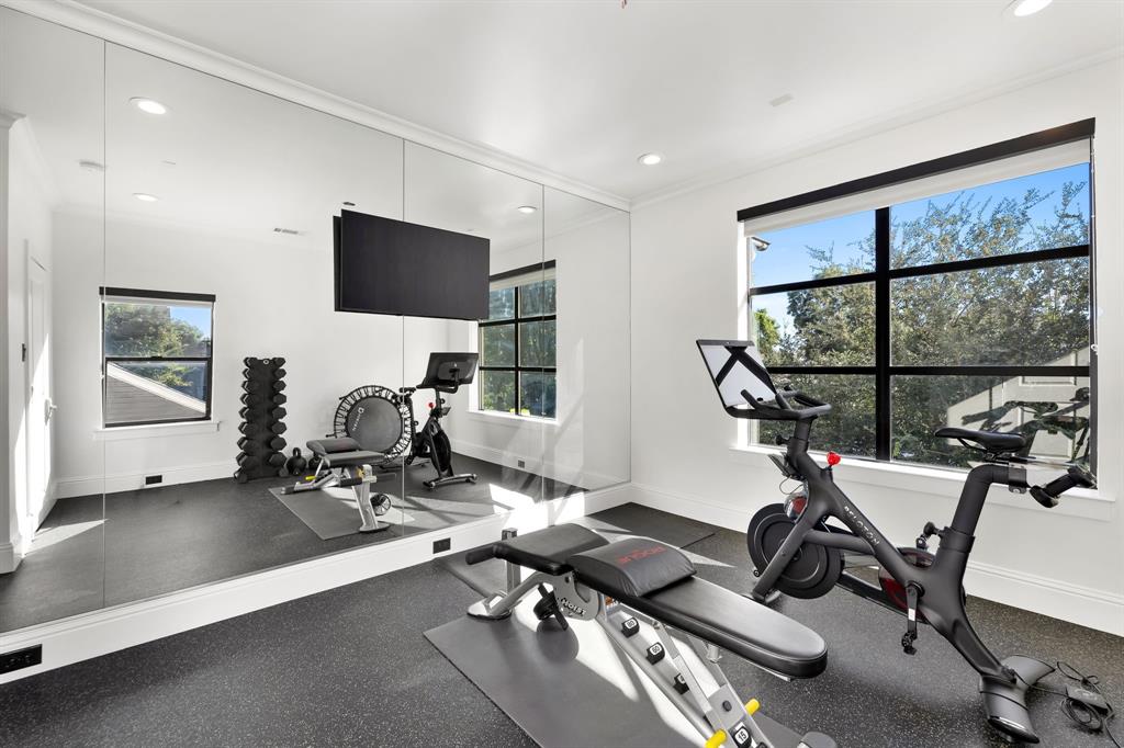 Linwood Place - Residential