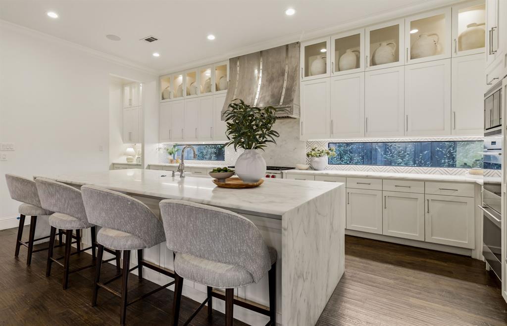 Linwood Place - Residential