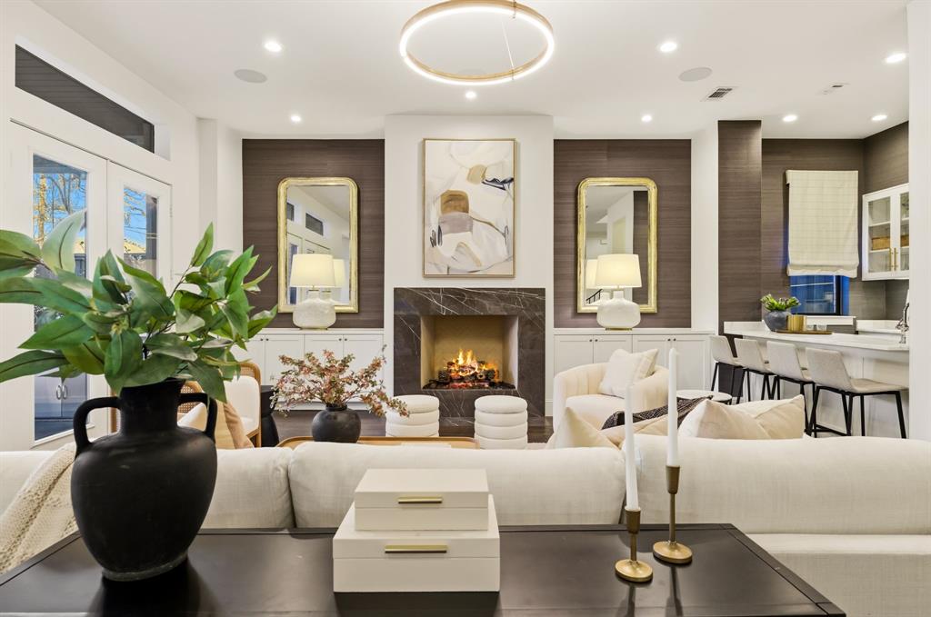 Linwood Place - Residential