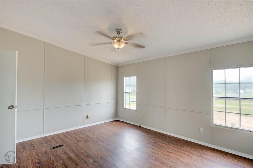 Woolworth Oaks - Residential