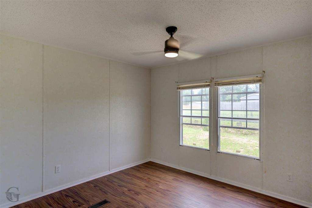 Woolworth Oaks - Residential