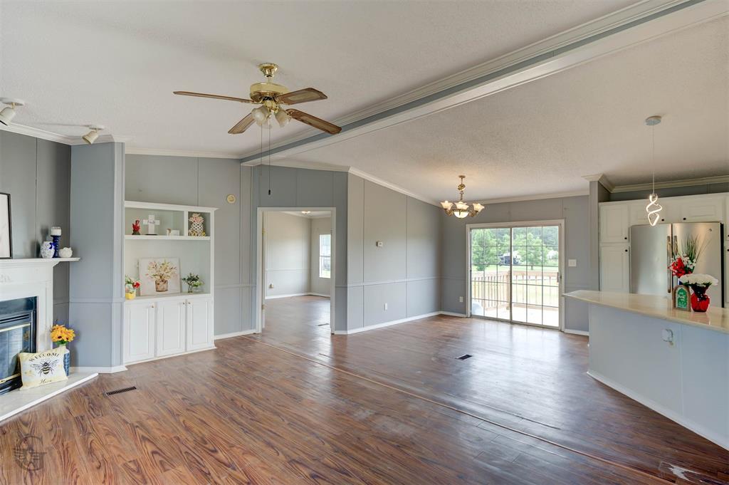 Woolworth Oaks - Residential