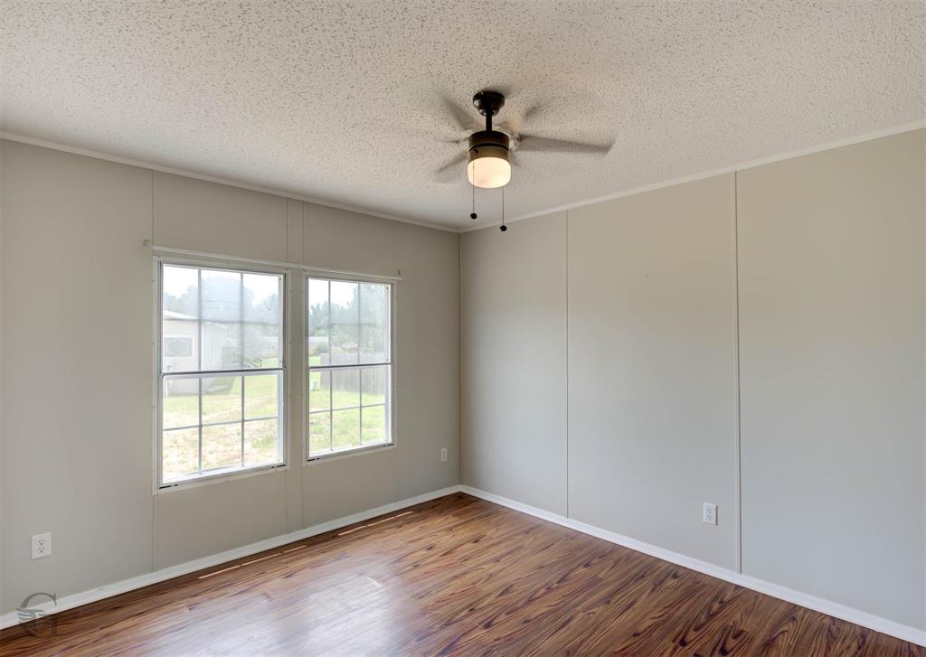 Woolworth Oaks - Residential