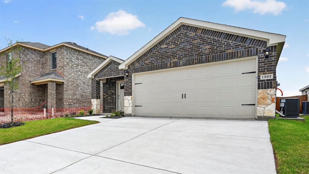 Creekside Ranch - Residential