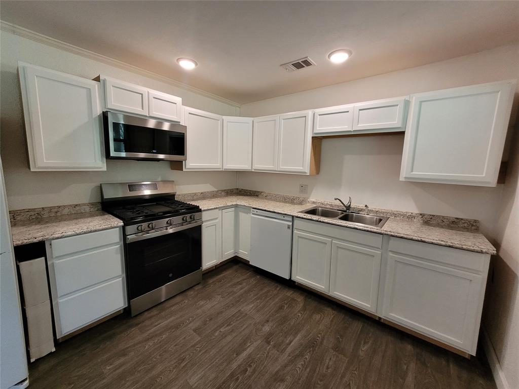 Broadview West - Residential