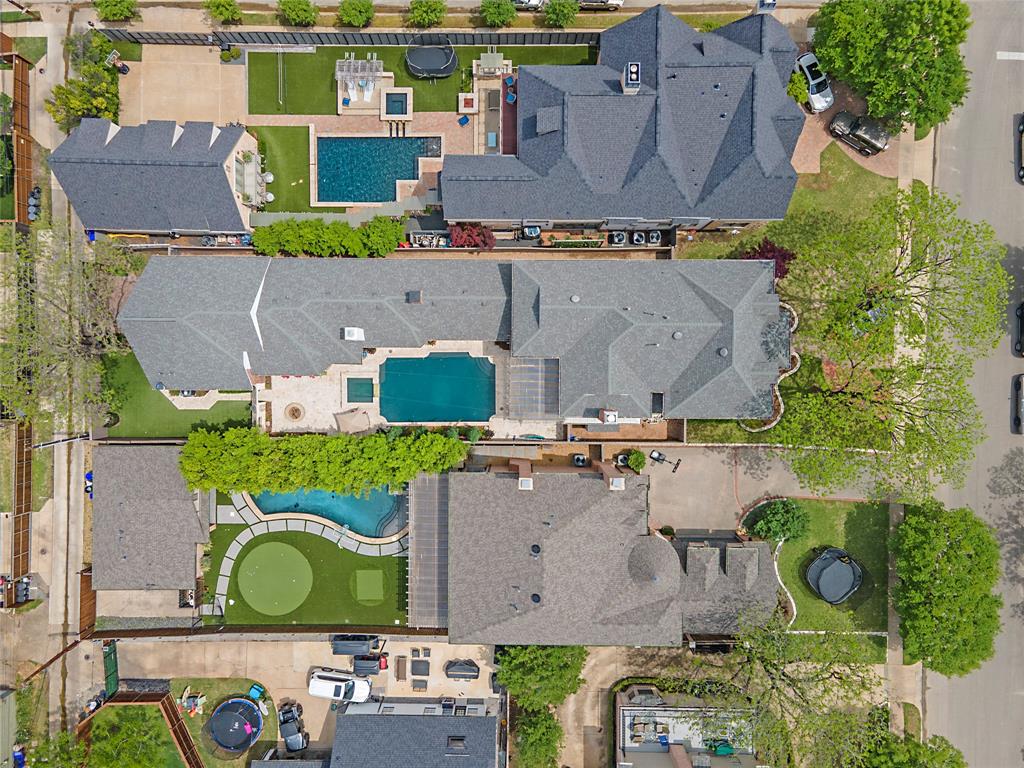 V W Greenwades - Residential