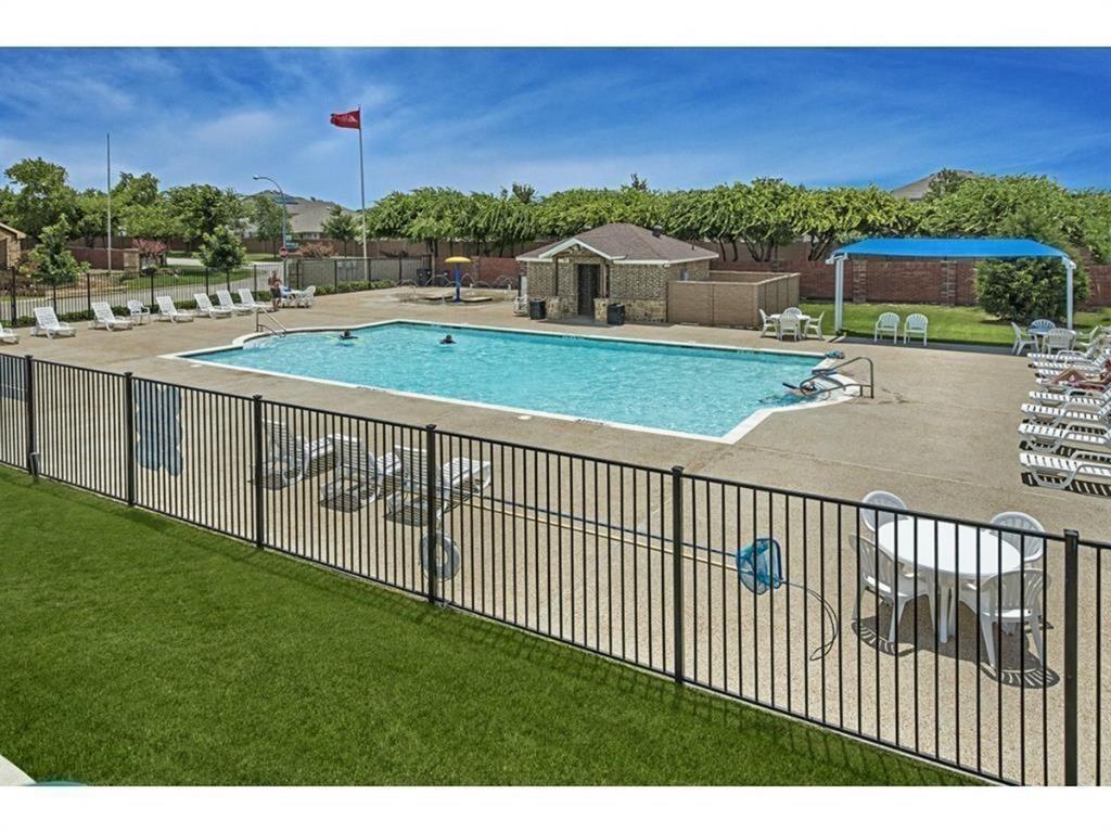 Rolling Meadows - Residential