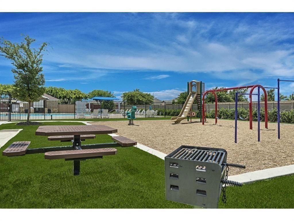 Rolling Meadows - Residential