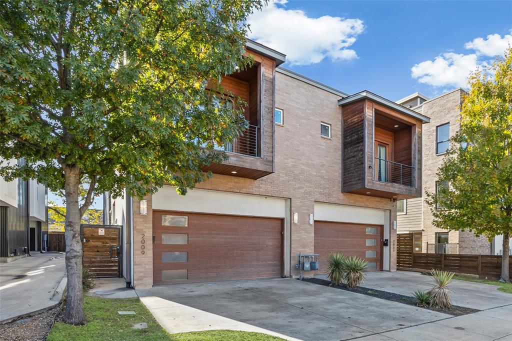 Fakes Park Place - Residential