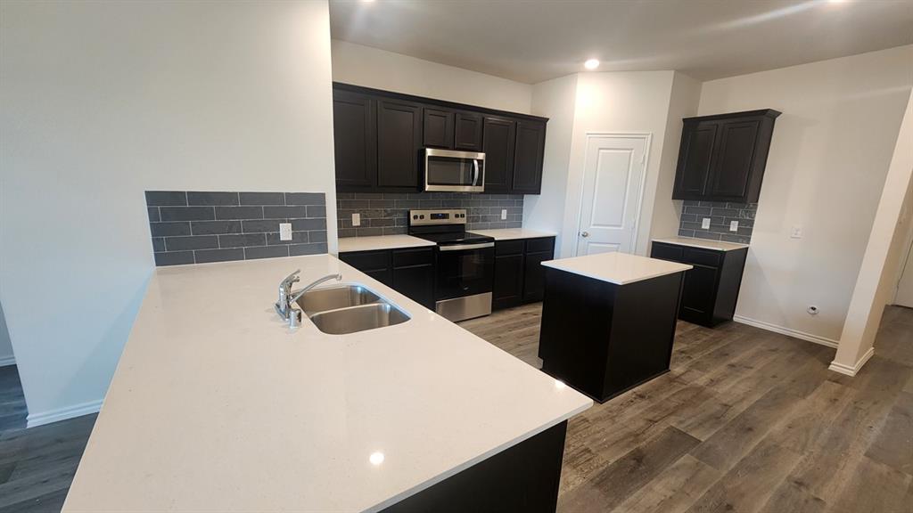 Waverly Estates - Residential