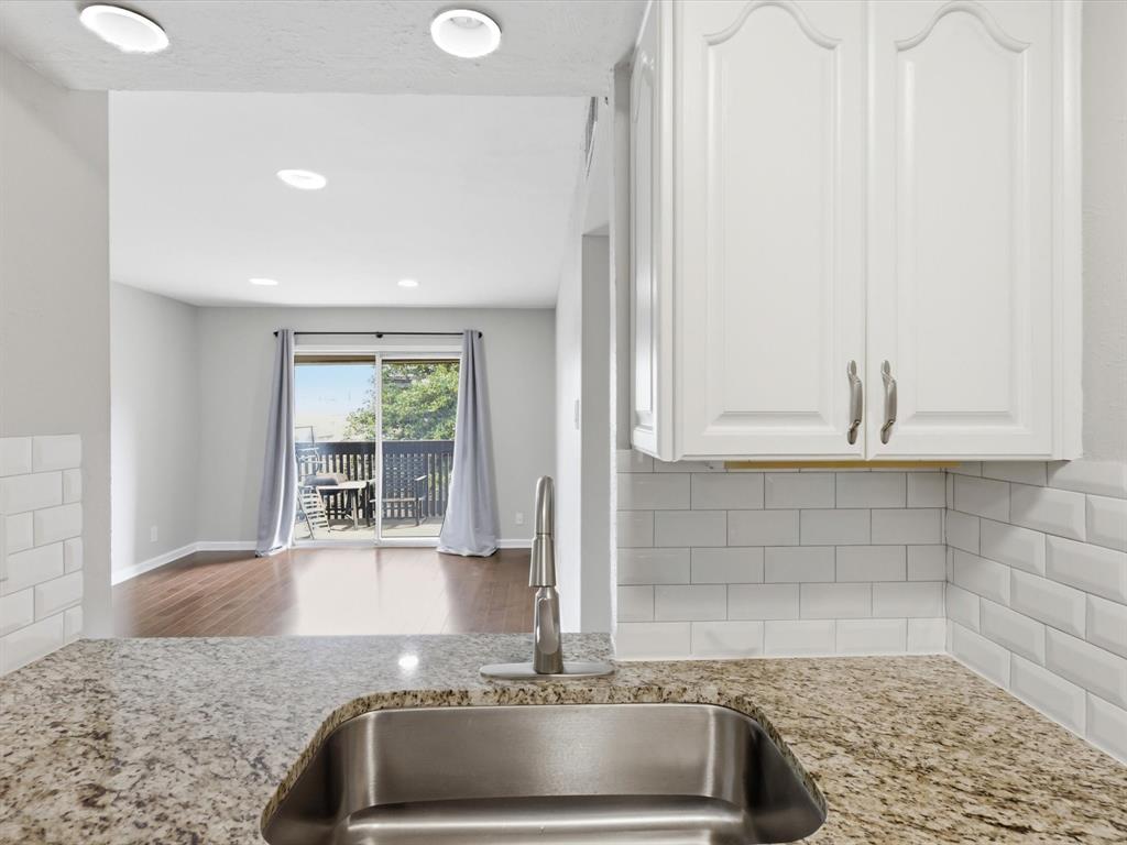 River Oaks Condos - Residential