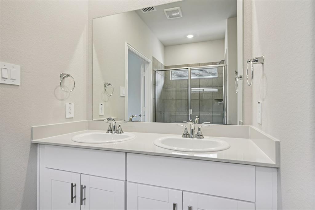 Lakehaven - Residential