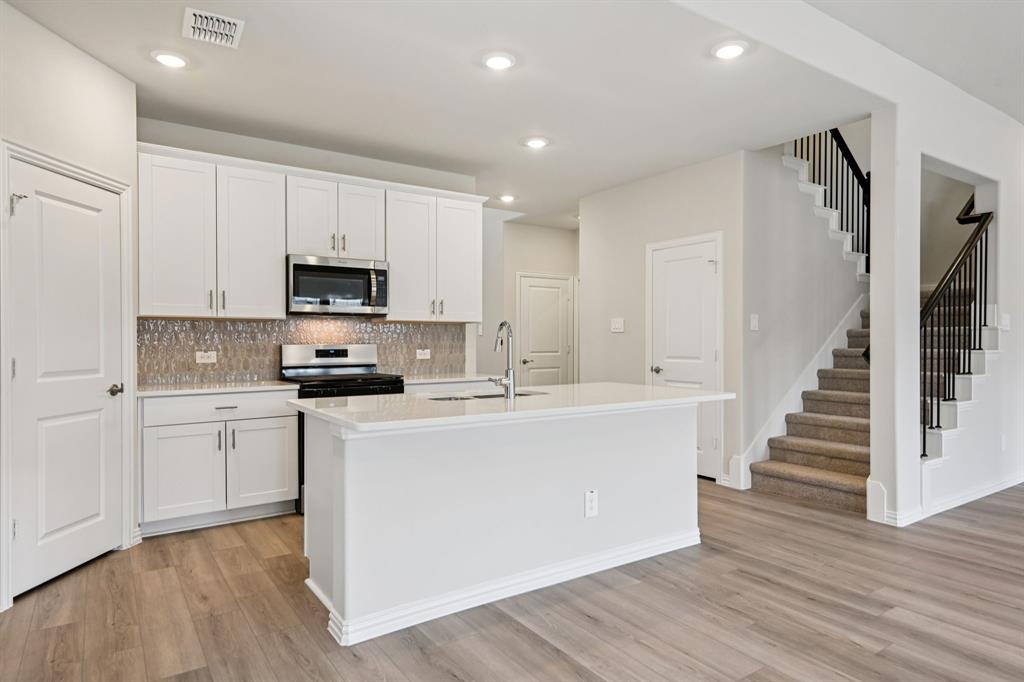 Lakehaven - Residential