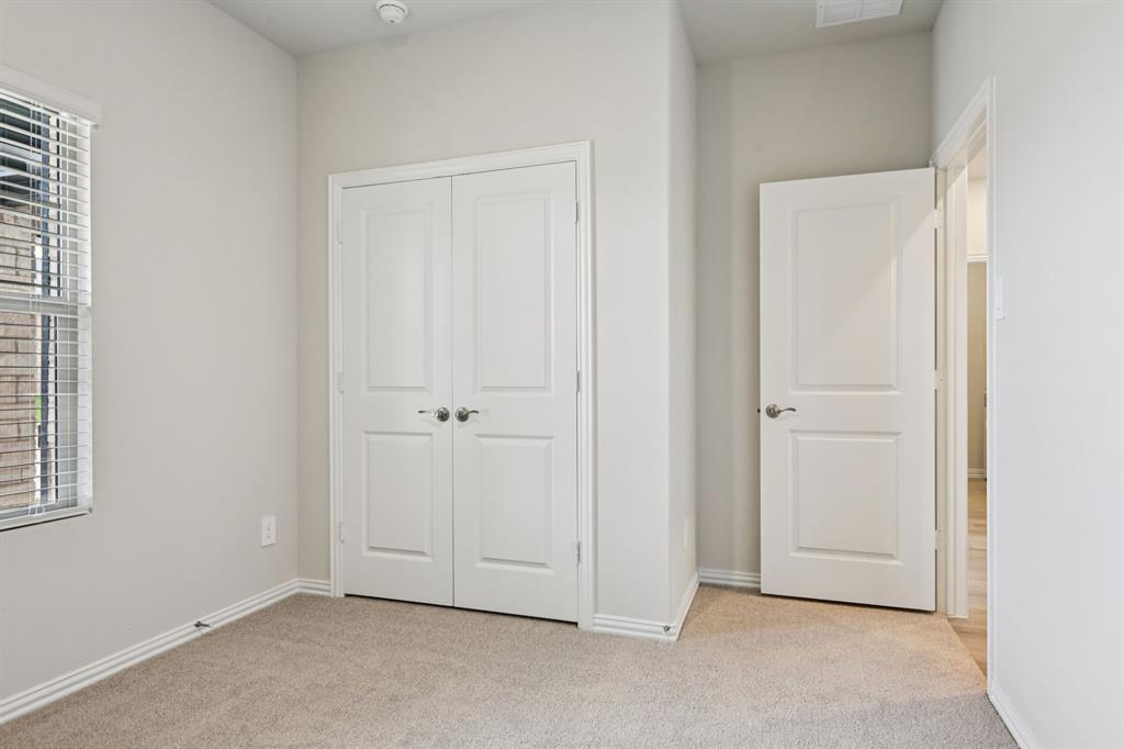 Lakehaven - Residential