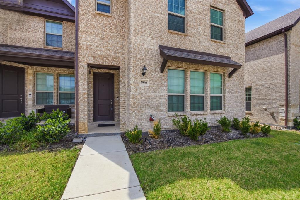 Bursey Road Twnhms - Residential