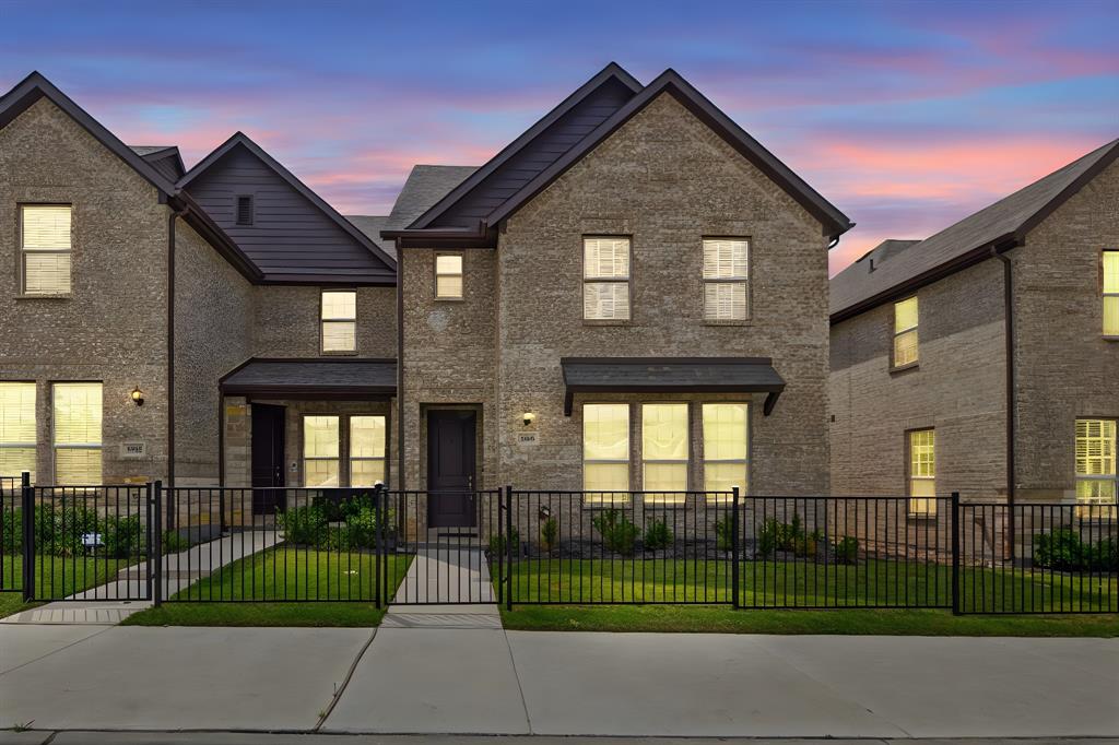 Bursey Road Twnhms - Residential