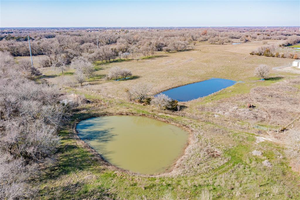 A0229 - DAVIS GEORGE W - Commercial Sale