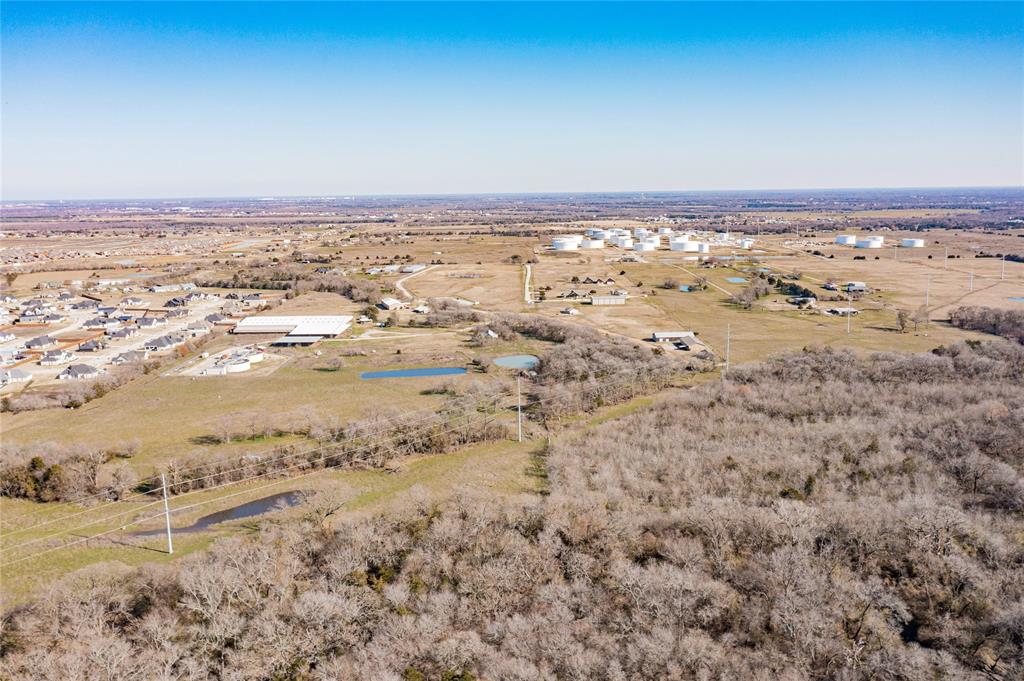 A0229 - DAVIS GEORGE W - Commercial Sale