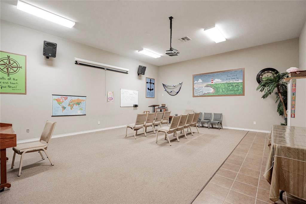 A0229 - DAVIS GEORGE W - Commercial Sale