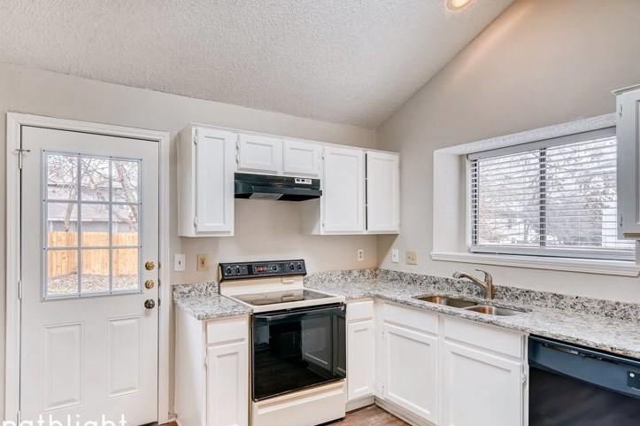 Collingwood Village - Residential Lease