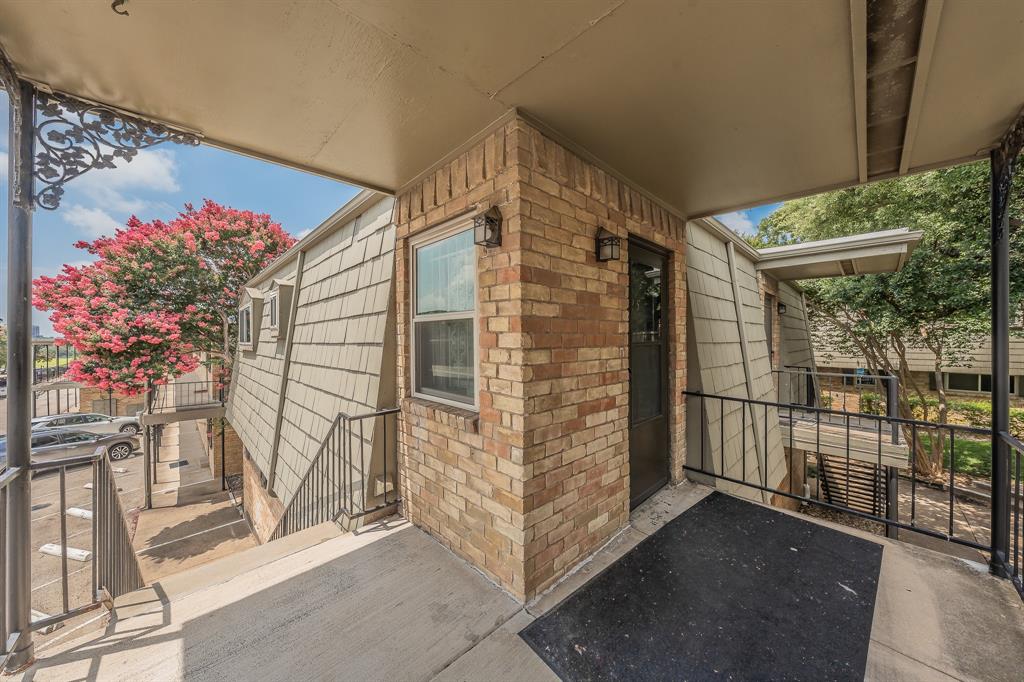 Belle Meadow Condo - Residential
